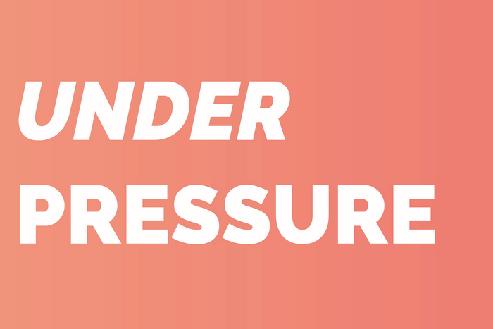 4 Ways To Cope Under Pressure flashing text 